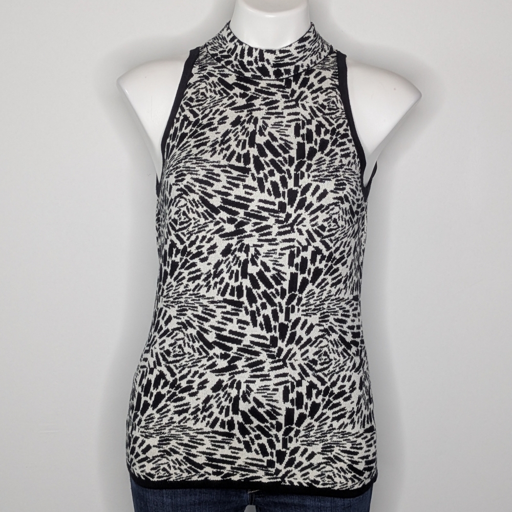 WHBM Black White Sleeveless Knit Sweater Tank M